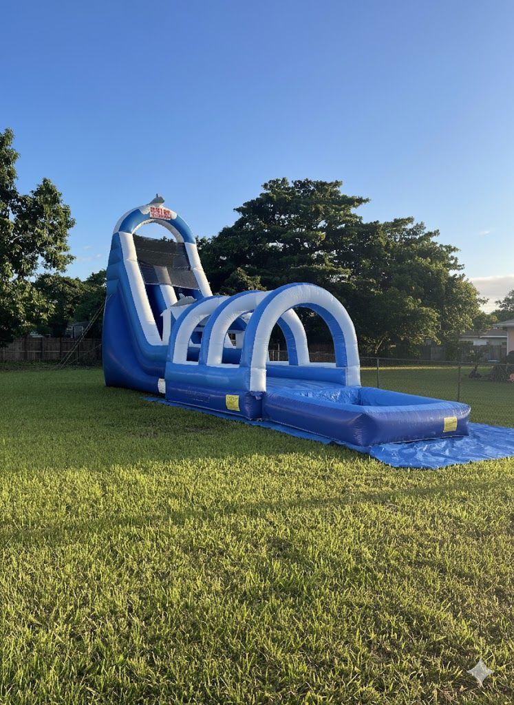 Giant 20ft(H) x 40ft(L) Inflatable Water Slide